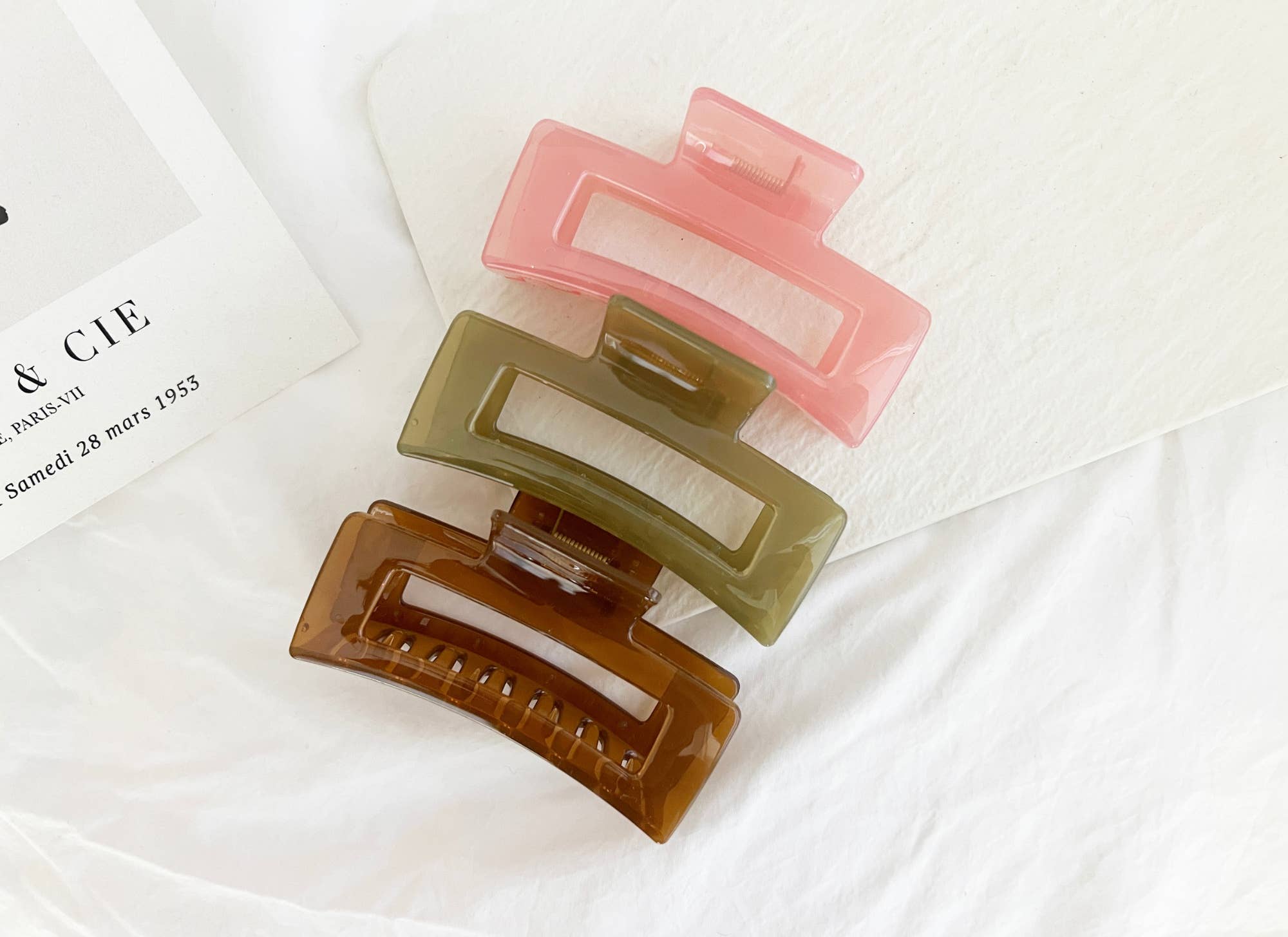 Jumbo 4-Inch Betty Jelly Hair Clips
